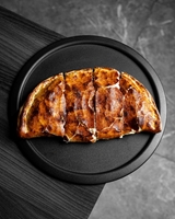 پیتزا کالزونه